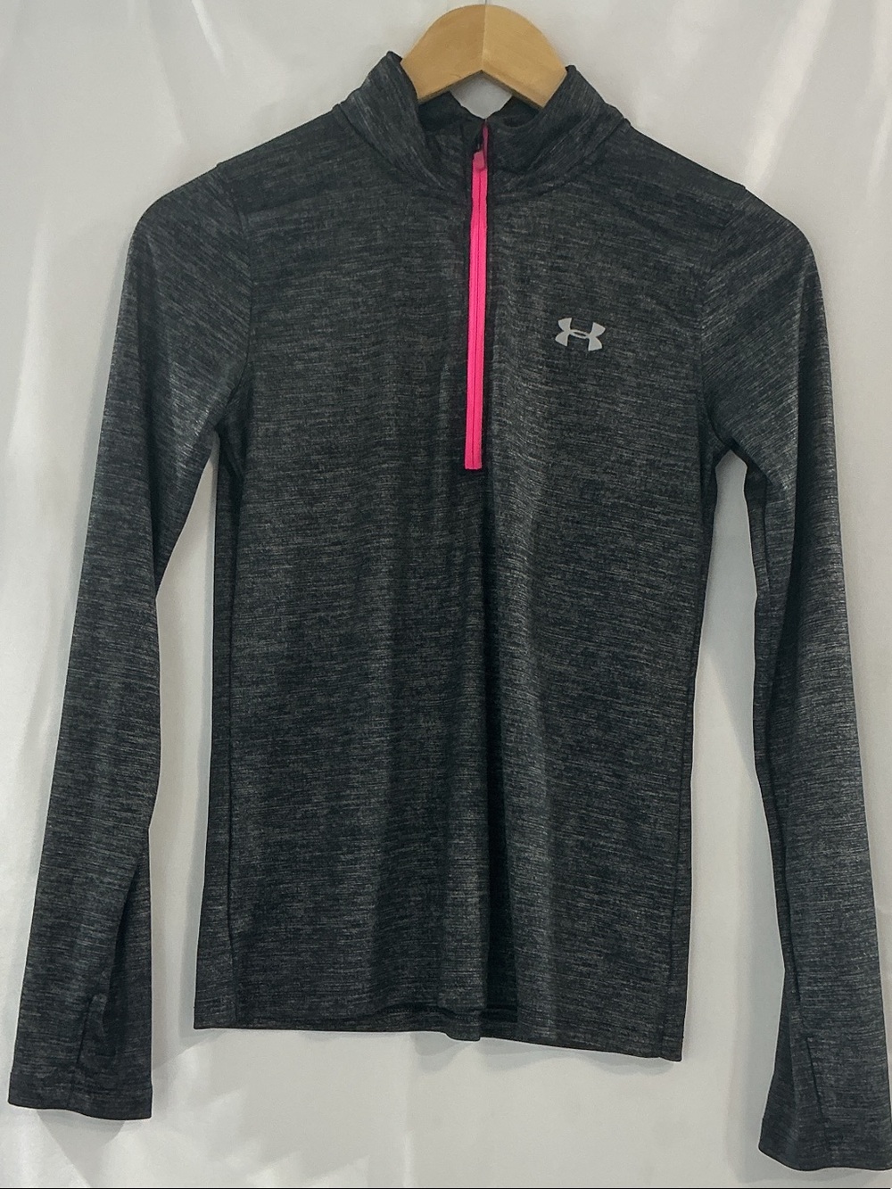 Under Armour Girls Charcoal Heather Long-Sleeve Half-Zip Top with Pink Zipper